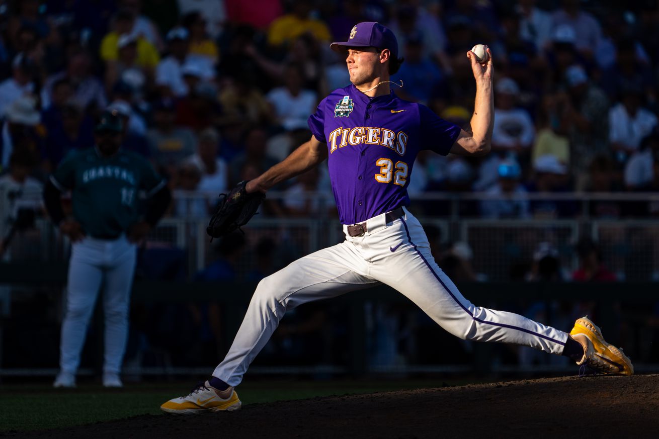 NCAA Baseball: College World Series-Coastal Carolina v LSU