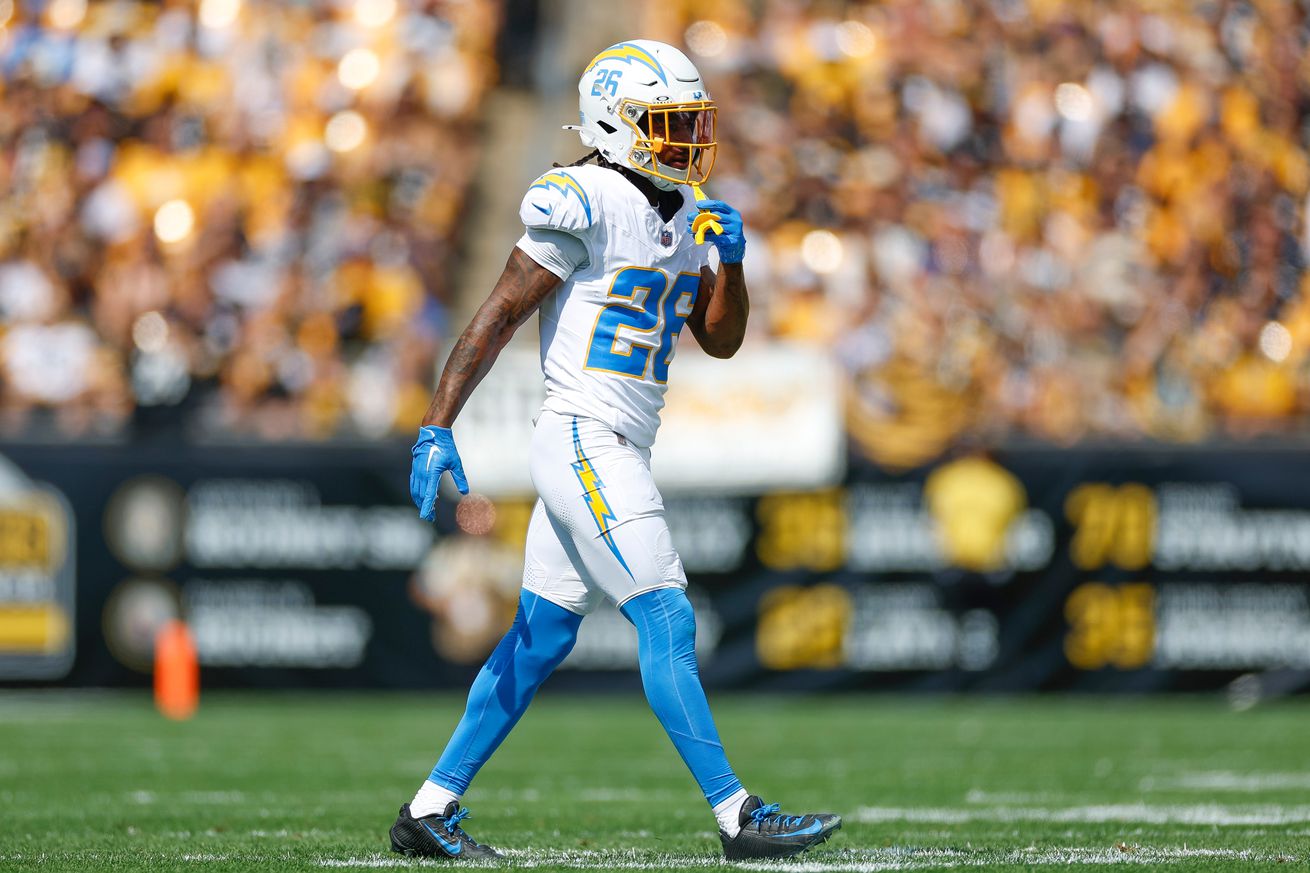 Los Angeles Chargers v Pittsburgh Steelers