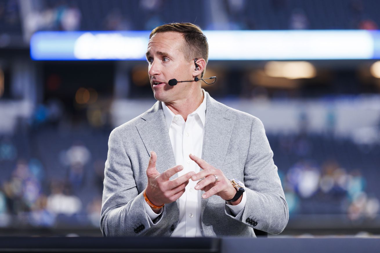 Miami Dolphins v Los Angeles Rams