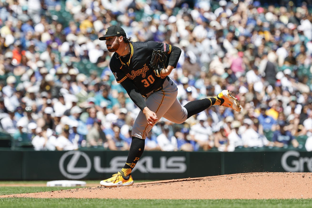 Pittsburgh Pirates v Seattle Mariners