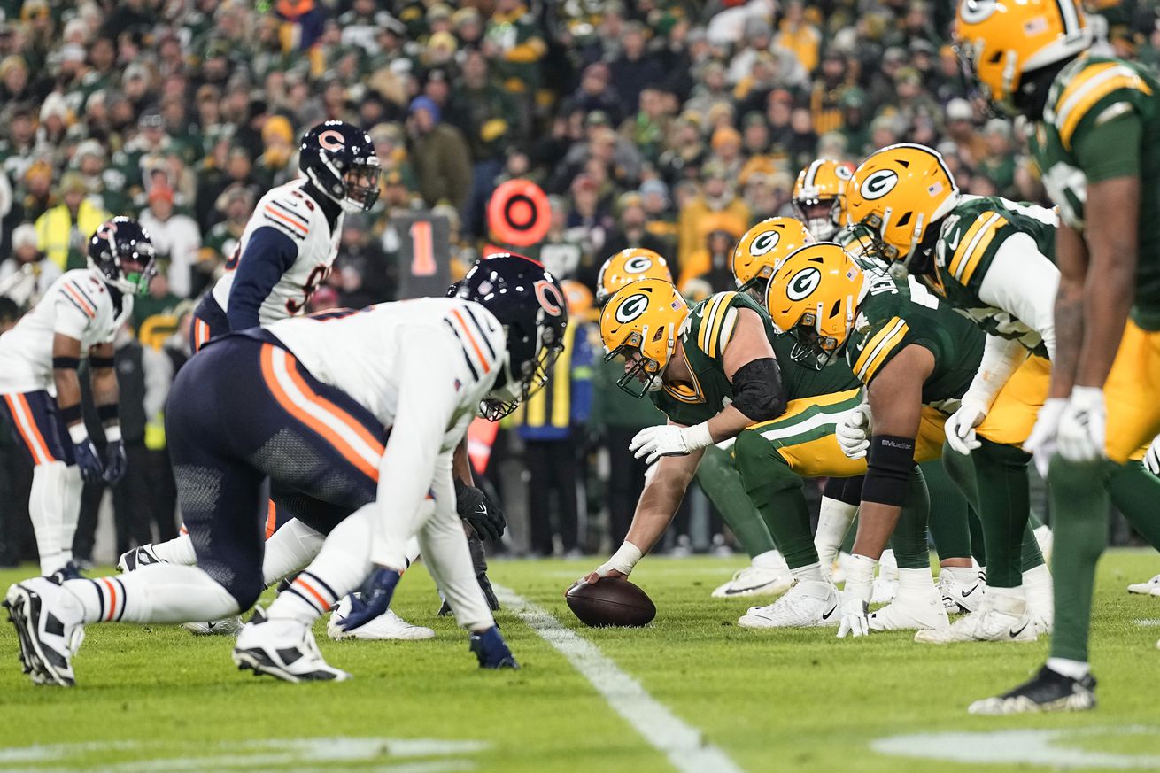 NFL: Chicago Bears at Green Bay Packers