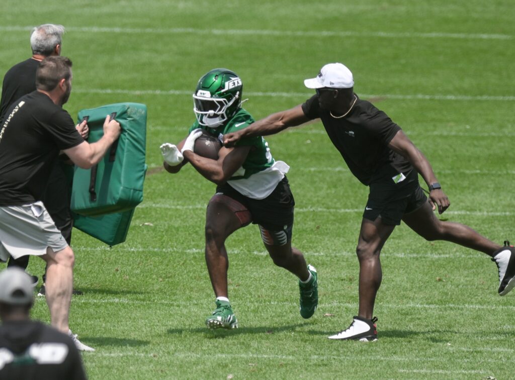 jets breece hall trade