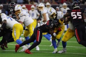 pff texans gus edwards
