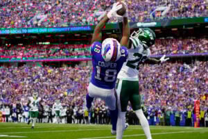 Amari Cooper Free Agent